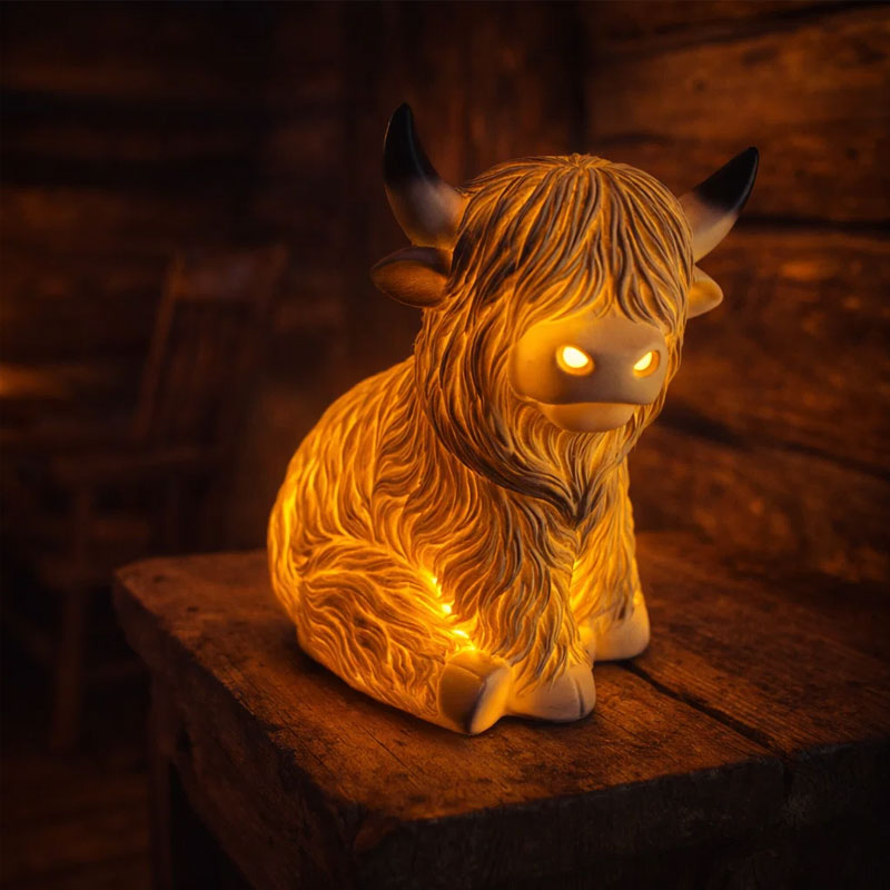 Glowing Highland Bull Lamp